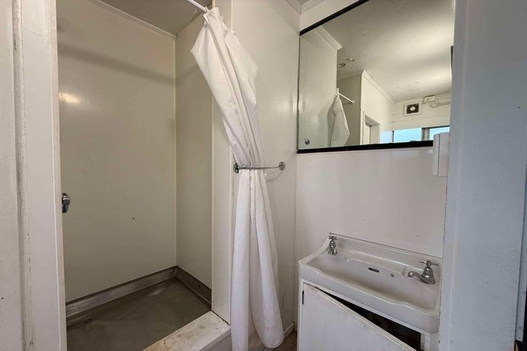 Photo of property in 43 Merton Street, Trentham, Upper Hutt, 5018