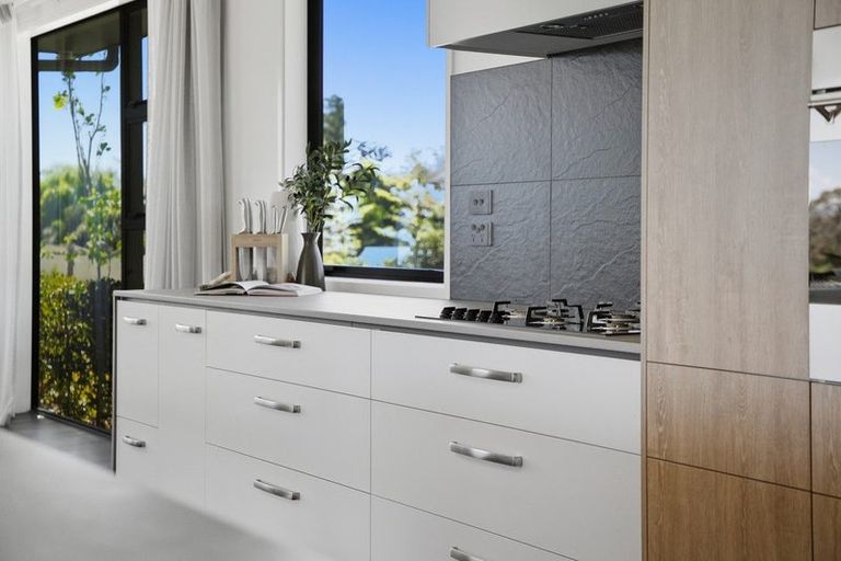 Photo of property in 1 Waimanu Lane, Bethlehem, Tauranga, 3110