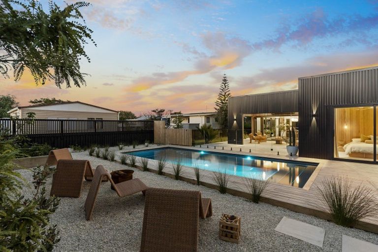 Photo of property in 221 Sylvia Road, Whangamata, 3620