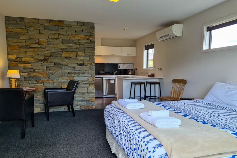 Photo of property in 14 Andrew Don Drive, Lake Tekapo, 7999