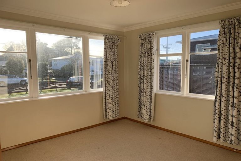 Photo of property in 10 Green Avenue, Levin, 5510