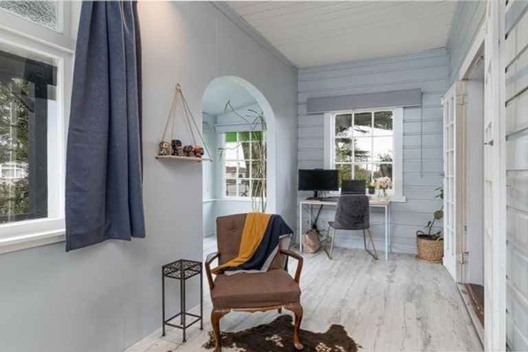 Photo of property in 12 Wallace Street, Featherston, 5710