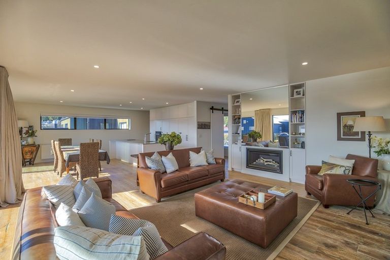 Photo of property in 6 Primary Lane, Wanaka, 9305