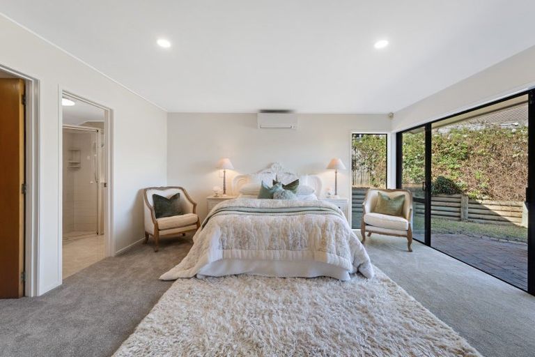 Photo of property in 105 Oliver Road, Eastern Beach, Auckland, 2012