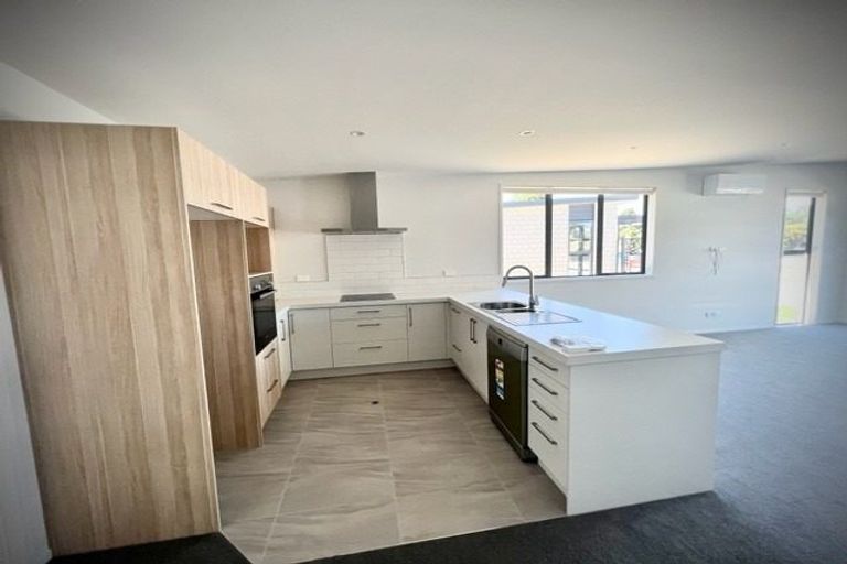 Photo of property in 16 Manuka Place, Cambridge, 3434