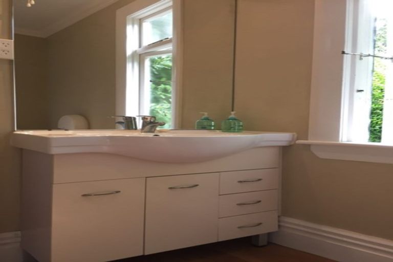 Photo of property in 9 Montague Street, North East Valley, Dunedin, 9010