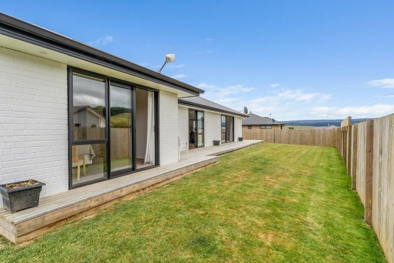 Photo of property in 17 Mallard Drive, Waihola, Milton, 9073