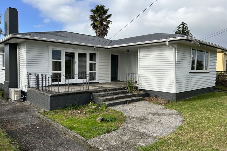 Photo of property in 200 Hakanoa Street, Huntly, 3700