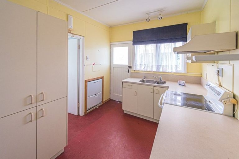 Photo of property in 26 Alma Road, Gonville, Whanganui, 4501