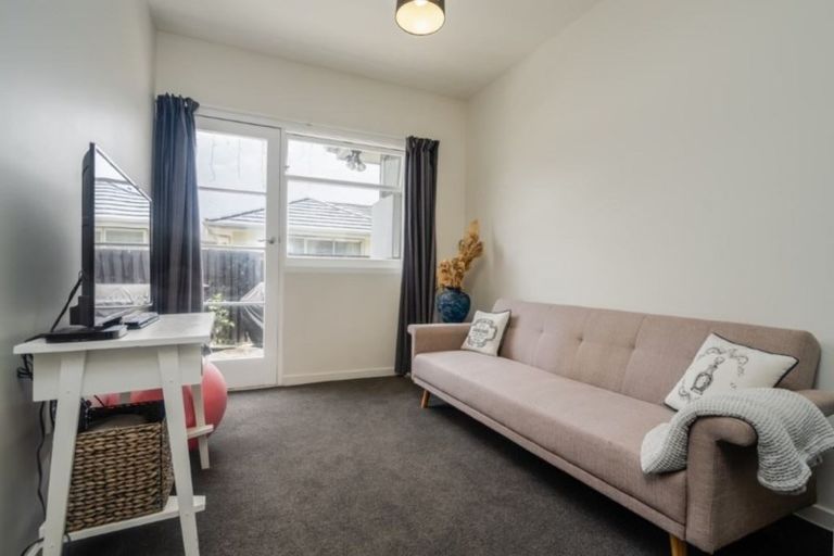 Photo of property in 102 Woodham Road, Linwood, Christchurch, 8062