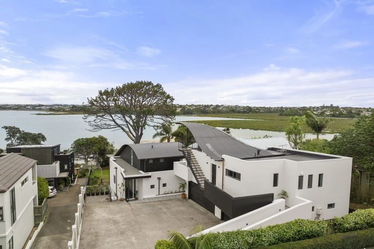 Photo of property in 63a Beresford Street, Bayswater, Auckland, 0622