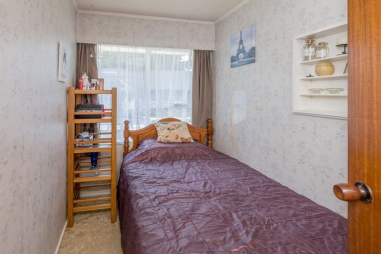 Photo of property in 22 Kings Drive, Levin, 5510