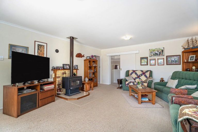 Photo of property in 34 White Street, Whitianga, 3510