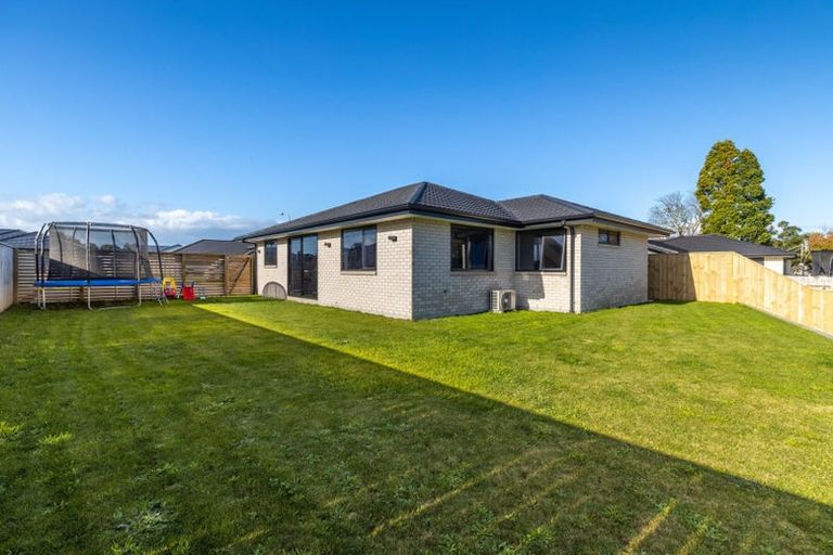Photo of property in 35 Aratapu Street, Waitara, 4320