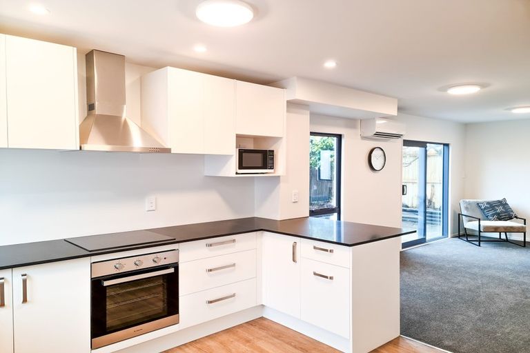 Photo of property in 4/10 Nova Place, Christchurch Central, Christchurch, 8011