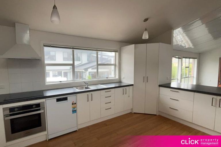 Photo of property in 72 Hawthorn Avenue, Mornington, Dunedin, 9011