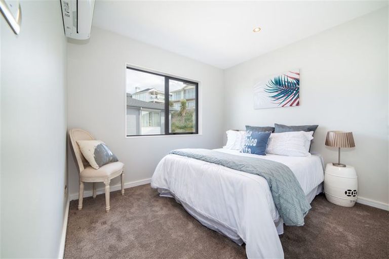 Photo of property in 36 Bounty Road, Long Bay, Auckland, 0630