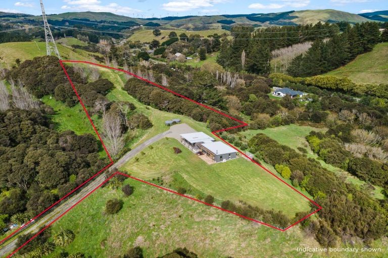 Photo of property in 62 Kingsdale Park Drive, Aokautere, Palmerston North, 4471