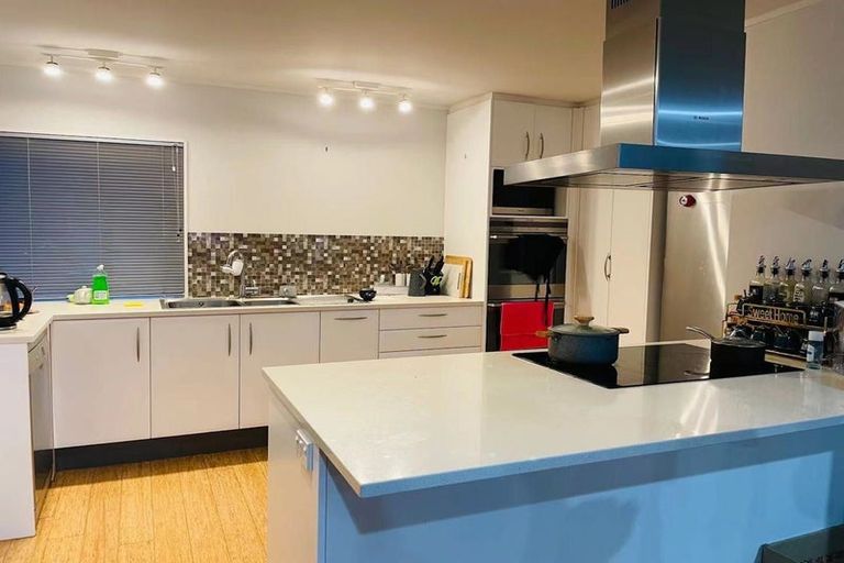 Photo of property in 15 Isherwood Place, Saint Johns, Auckland, 1072