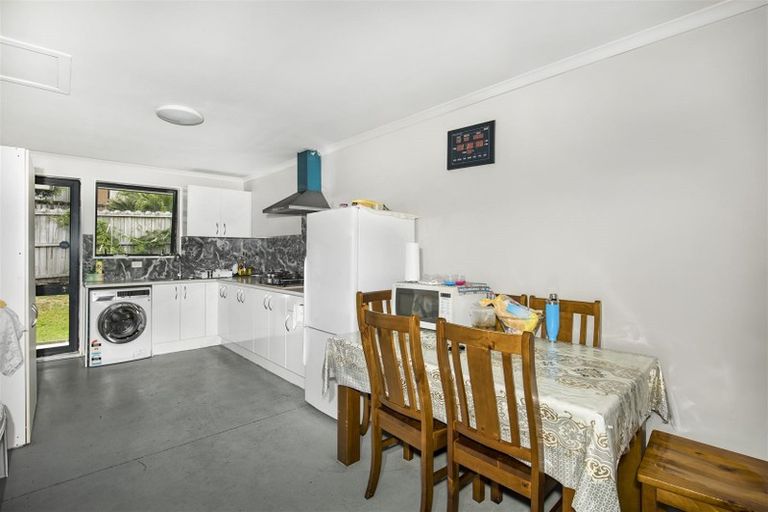 Photo of property in 46 Robin Brooke Drive, Flat Bush, Auckland, 2019