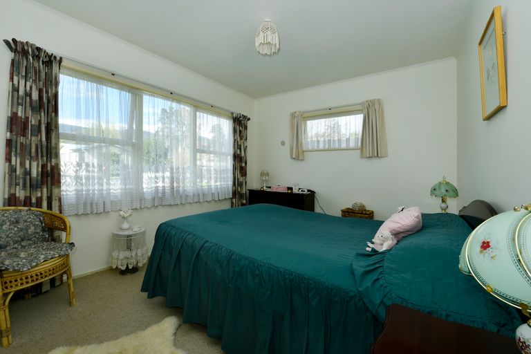 Photo of property in 4 Suter Street, Stoke, Nelson, 7011