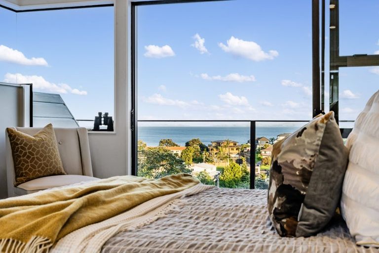 Photo of property in 86 Hebron Road, Waiake, Auckland, 0630