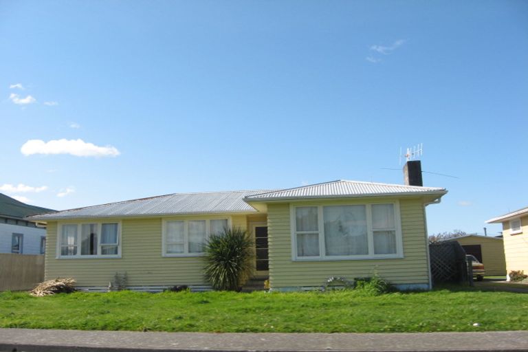 Photo of property in 5 Chamberlain Avenue, Wairoa, 4108