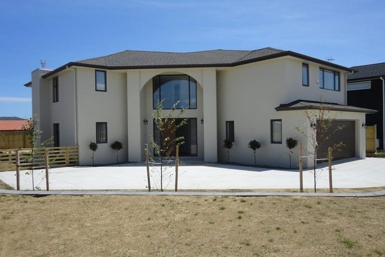 Photo of property in 283 Harbourside Drive, Karaka, Papakura, 2113