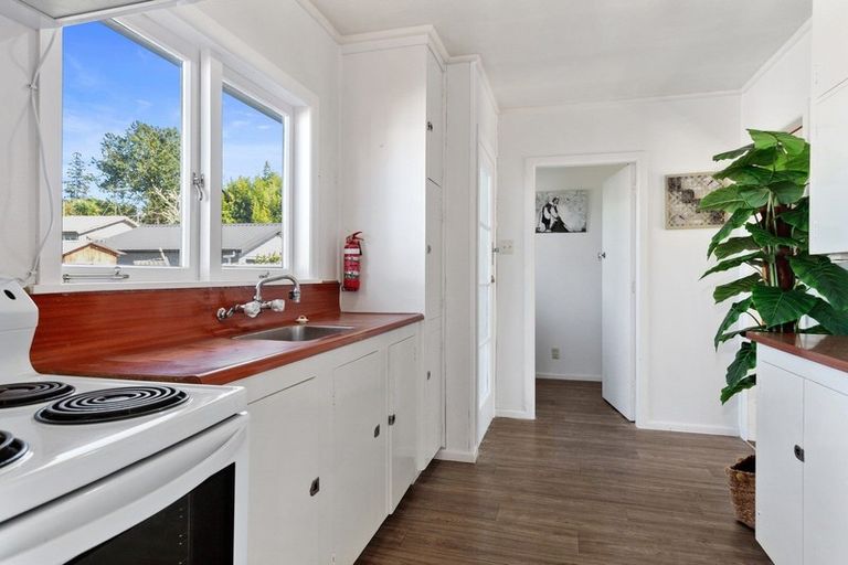 Photo of property in 5 Heather Place, Melville, Hamilton, 3206