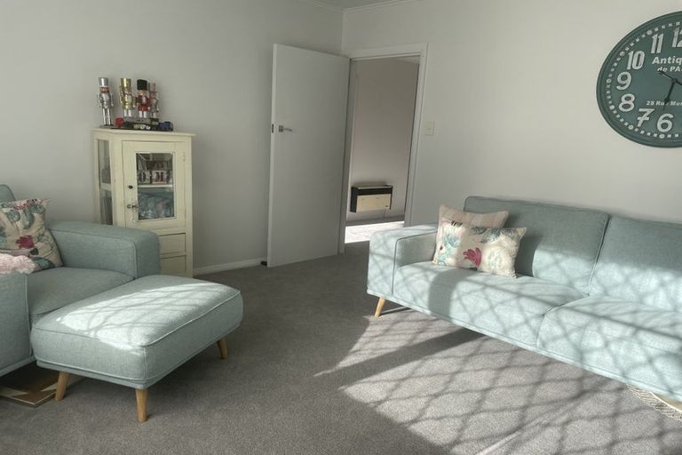 Photo of property in 9 Miles Place, Awapuni, Palmerston North, 4412