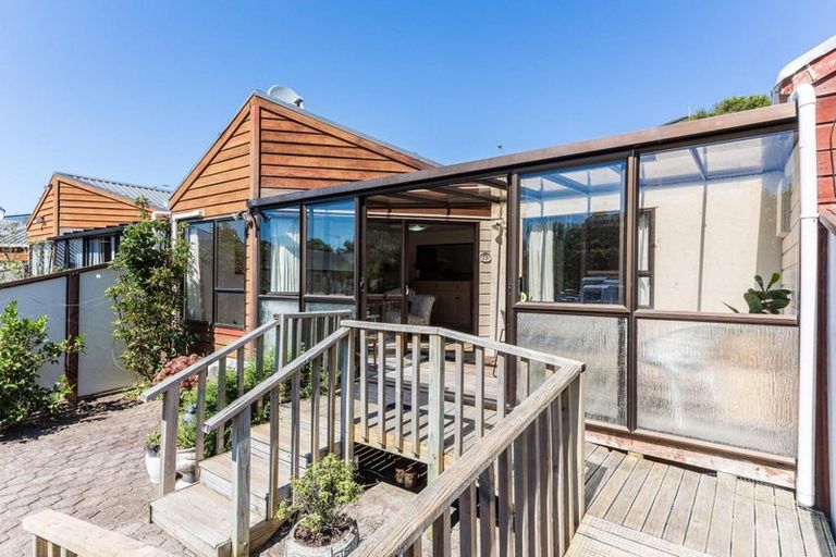 Photo of property in 9b School Road, Plimmerton, Porirua, 5026