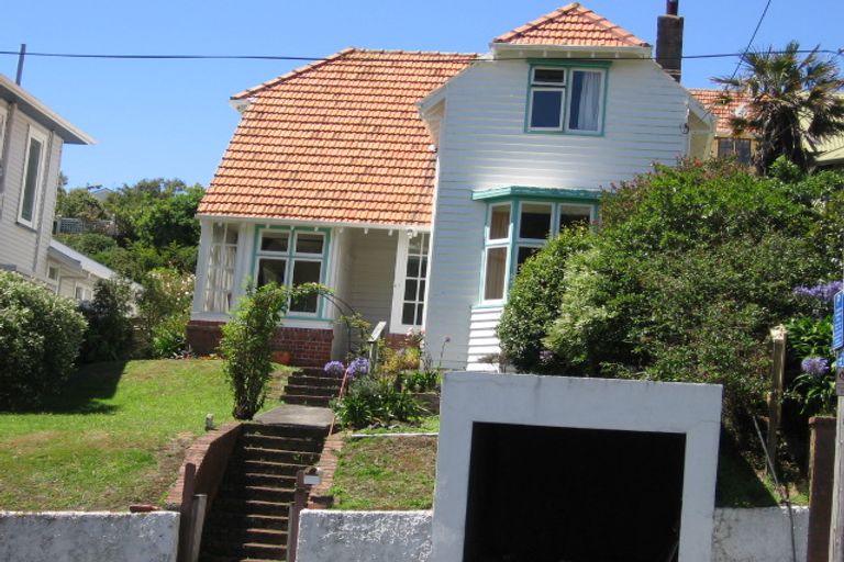 Photo of property in 47 Glen Road, Kelburn, Wellington, 6012