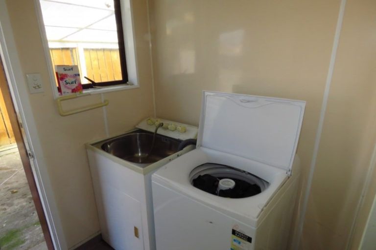 Photo of property in 12 Russell Street, Westport, 7825