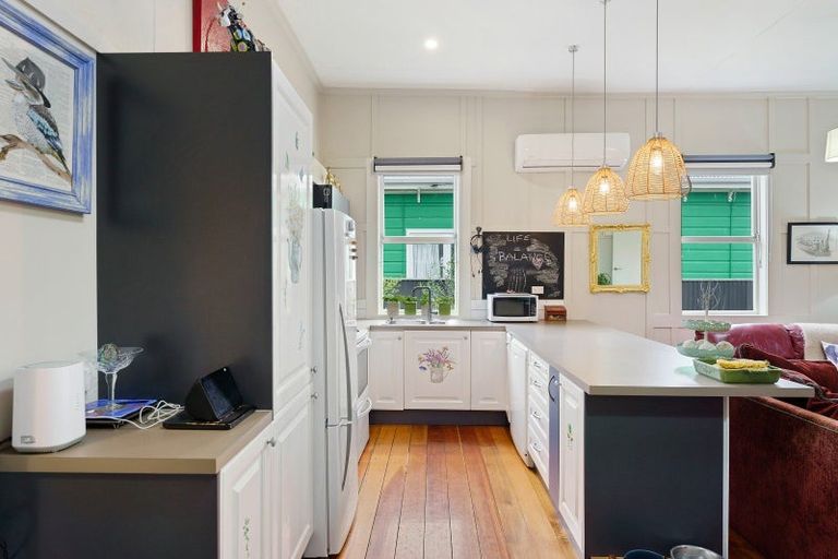 Photo of property in 15 Rangatira Street, Otaki, 5512