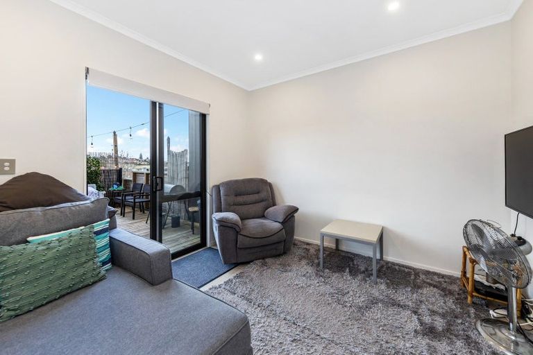 Photo of property in 47 Mahalo Avenue, Wiri, Auckland, 2104