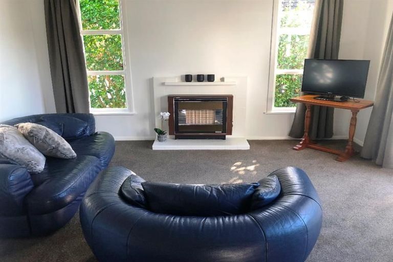 Photo of property in 30 Saint Annes Street, Levin, 5510