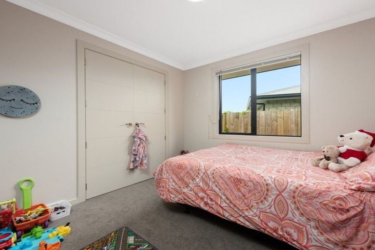 Photo of property in 15 Kanono Close, Papamoa Beach, Papamoa, 3118