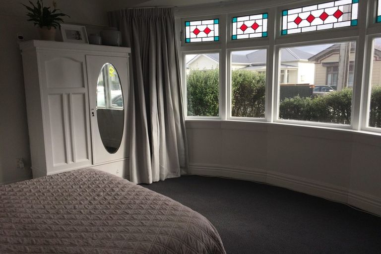 Photo of property in 18 Beach Street, Petone, Lower Hutt, 5012