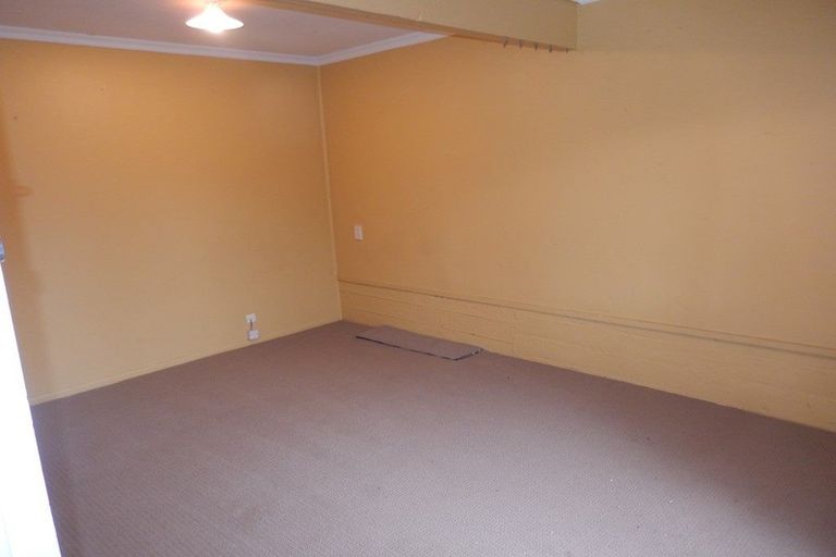 Photo of property in 1 Penrith Street, Westown, New Plymouth, 4310