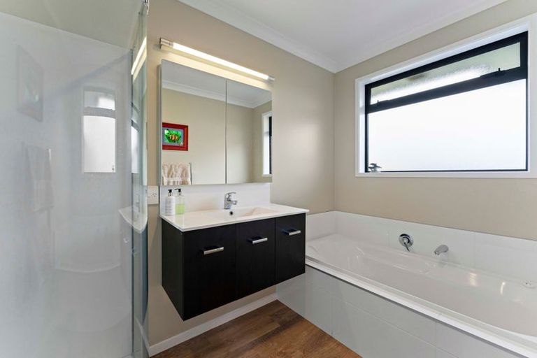 Photo of property in 500 Kinloch Road, Kinloch, Taupo, 3377