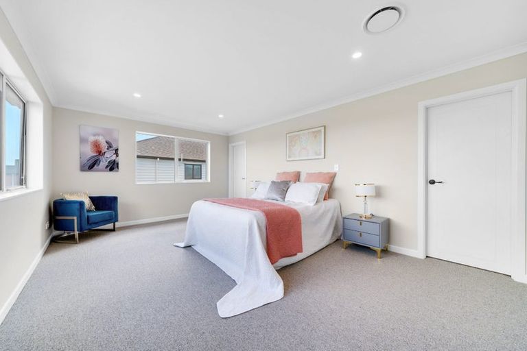 Photo of property in 52 Emerald Avenue, Rosehill, Papakura, 2113