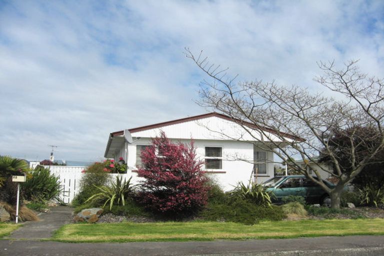 Photo of property in 52 Tennyson Crescent, Stoke, Nelson, 7011