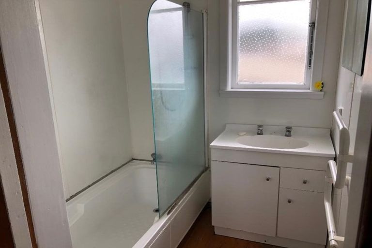 Photo of property in 11a Cambridge Street, Kamo, 0112