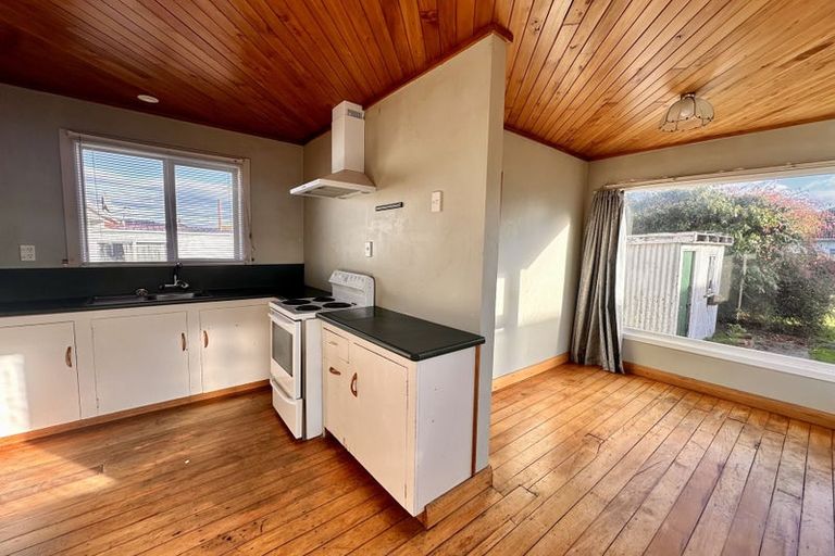 Photo of property in 320 Tay Street, Turnbull Thomson Park, Invercargill, 9810