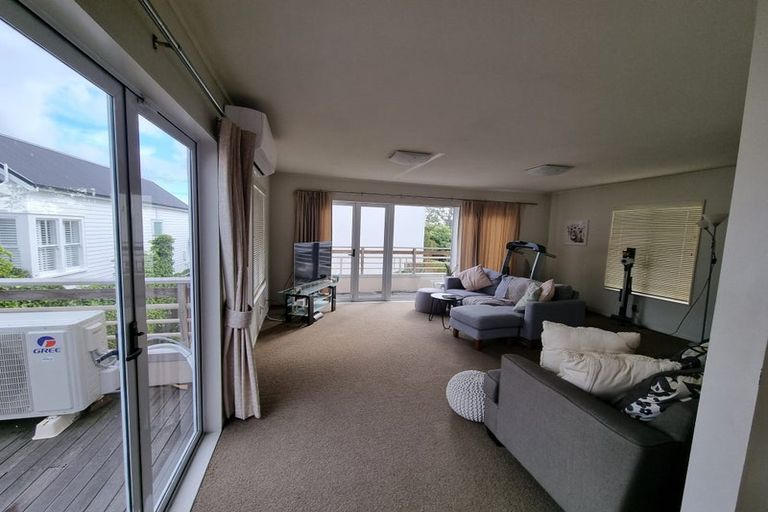 Photo of property in 23a Glynnbrooke Street, Te Atatu South, Auckland, 0610