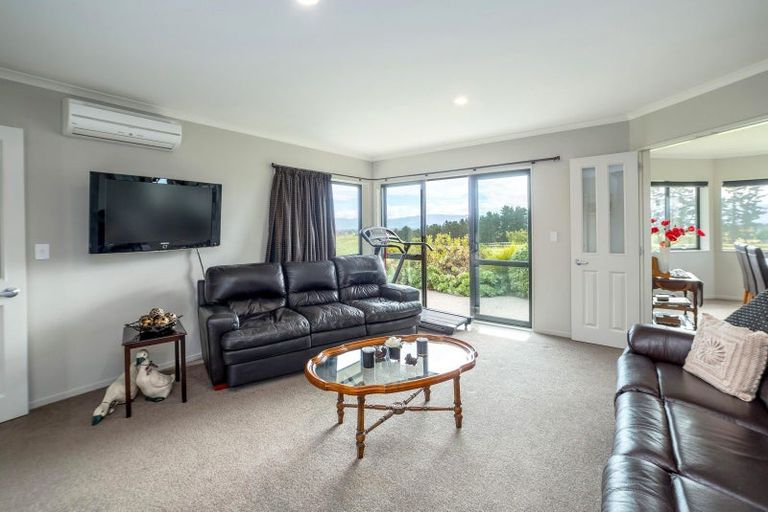 Photo of property in 184 Glenmorven Road, Morison Bush, Greytown, 5794