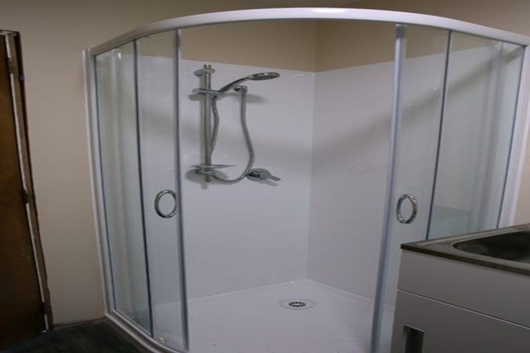 Photo of property in 4/16 Hargest Crescent, Sydenham, Christchurch, 8023