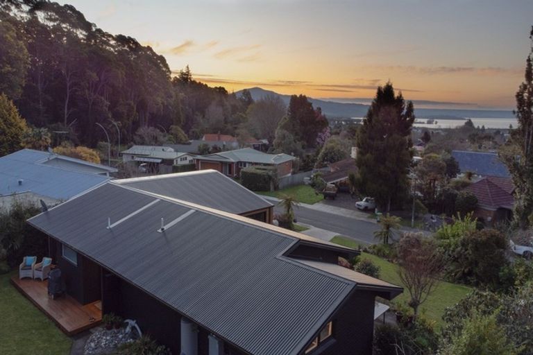 Photo of property in 9 Highfield Place, Lynmore, Rotorua, 3010