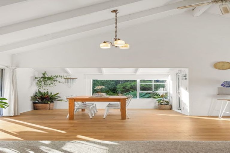 Photo of property in 300 Main Sh25 Road, Tairua, 3508
