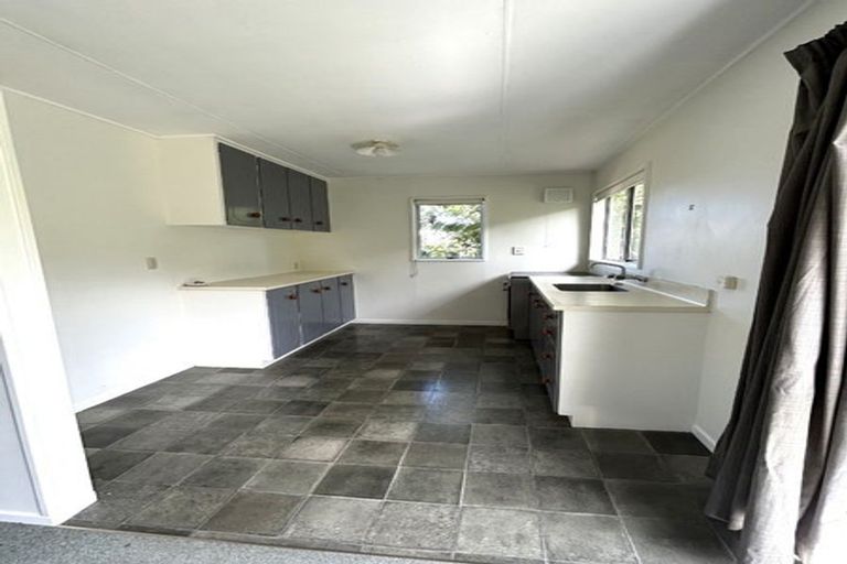 Photo of property in 37 Churchill Crescent, Featherston, 5710